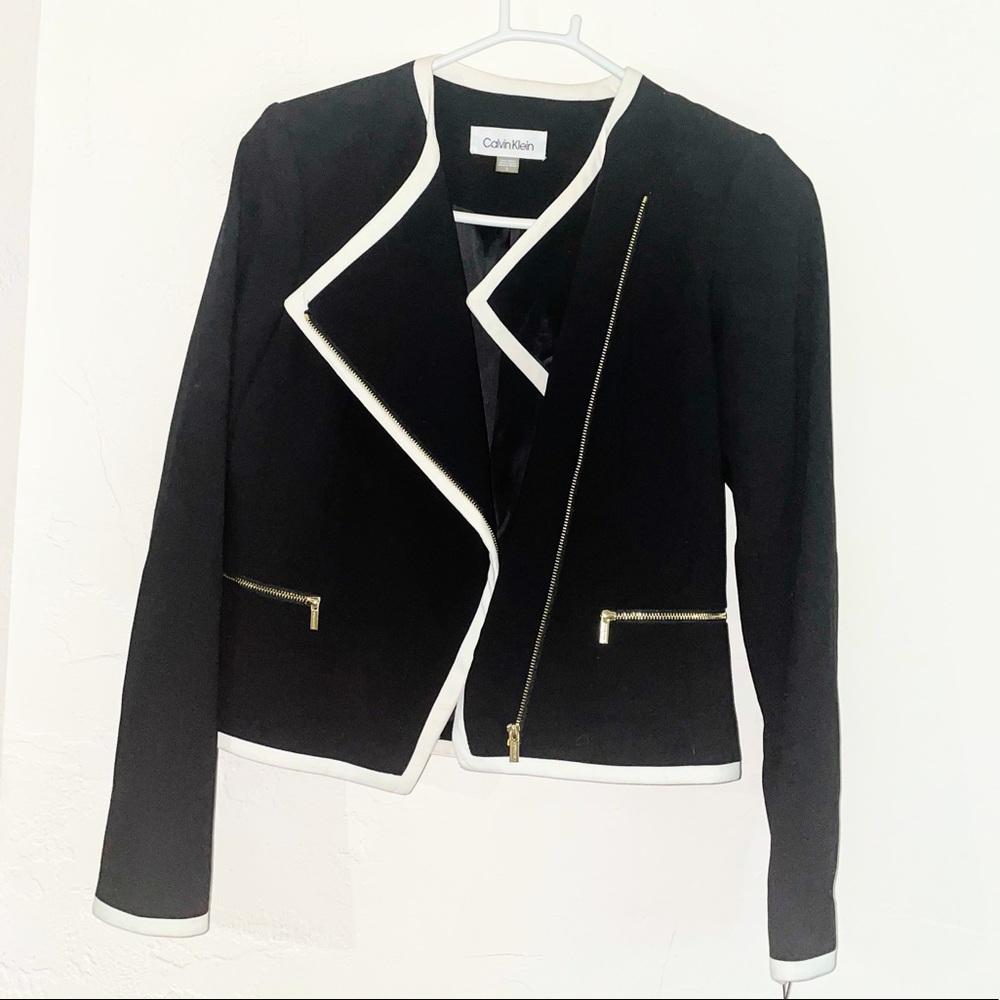 Calvin Klein black and white blazer with zipper